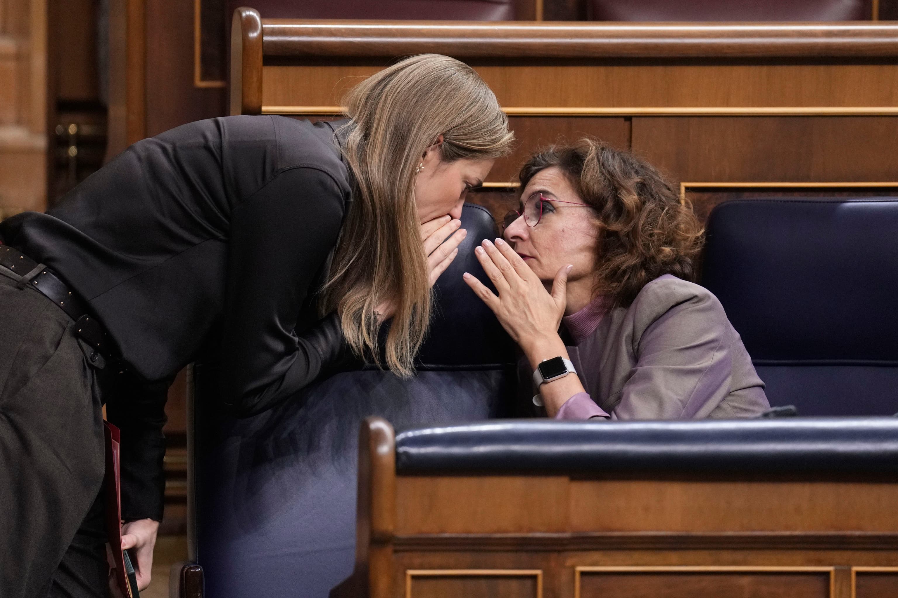 Análisis de declaraciones en torno a la filtración de información sobre Plus Ultra el 26-F