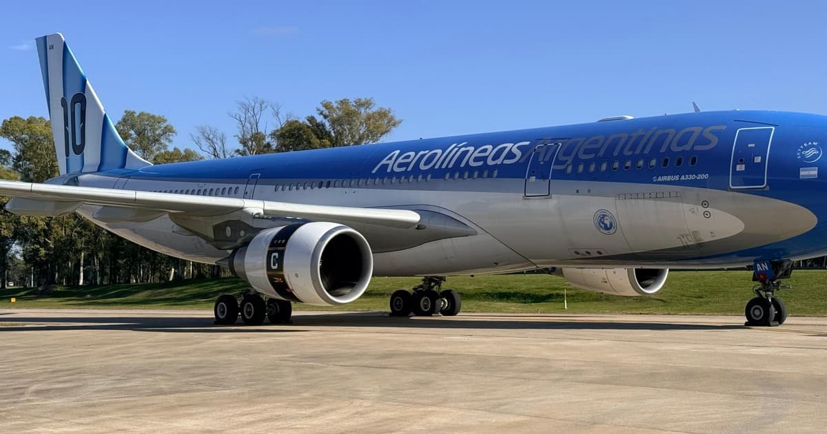 El Eco de la Austeridad: Aerolíneas Argentinas Recorta Vuelos al Mundial Ante la Caída de la Demanda