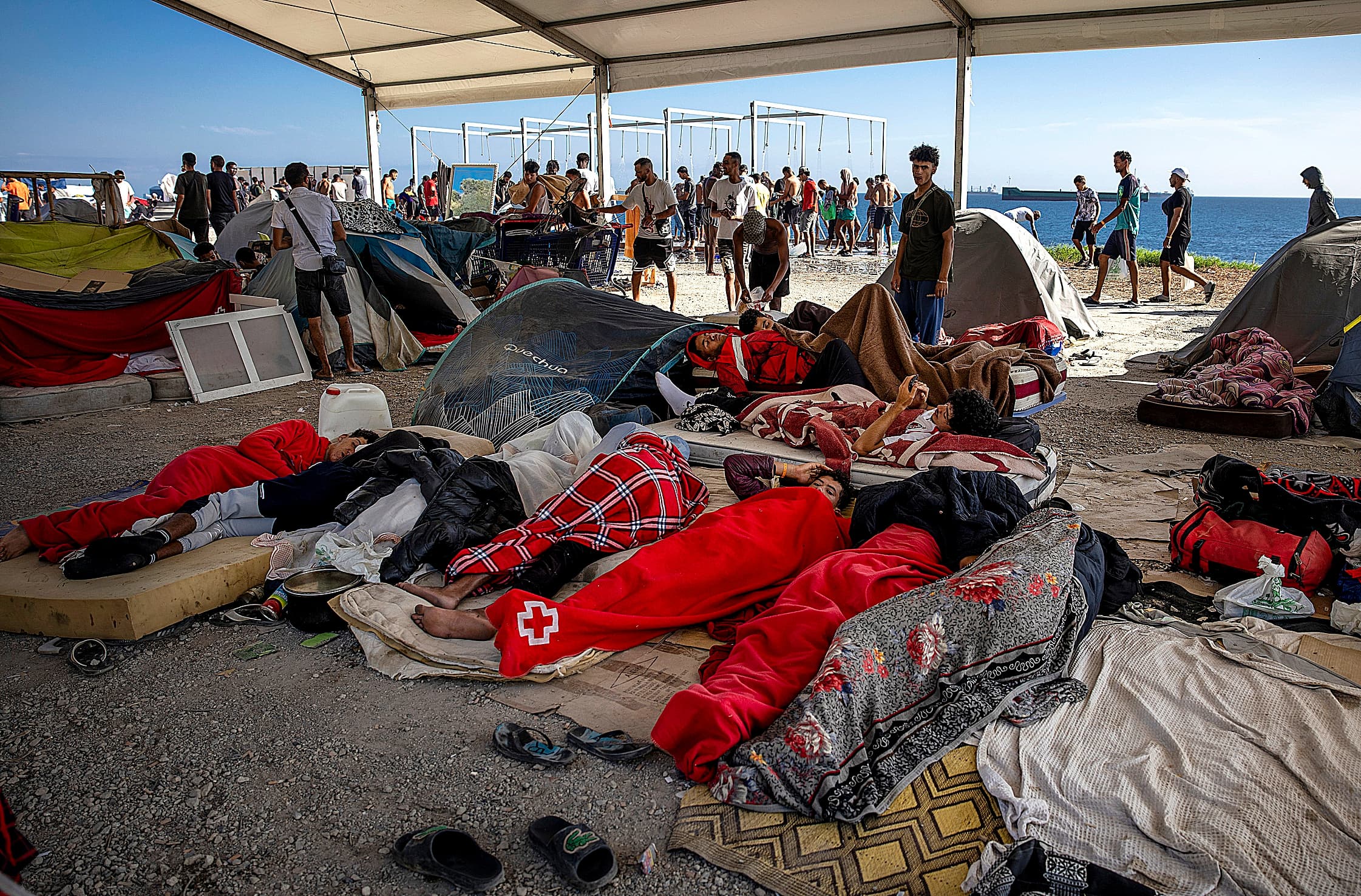 Análisis de las Estimaciones de Población y Procesos de Asilo en Ceuta