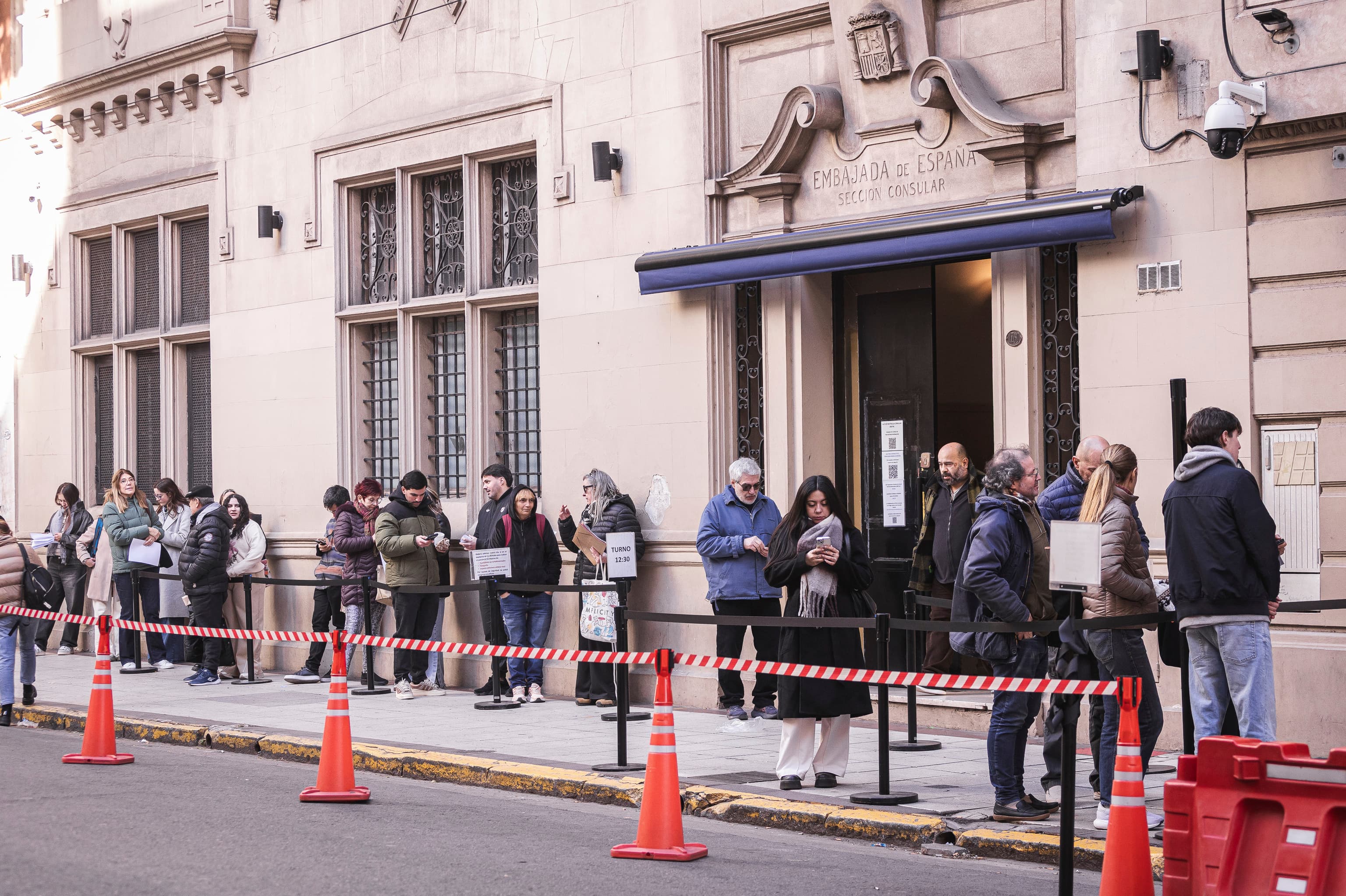 El Tribunal Supremo Mantiene Suspensión de Voto para 163.000 Ciudadanos Nacionalizados