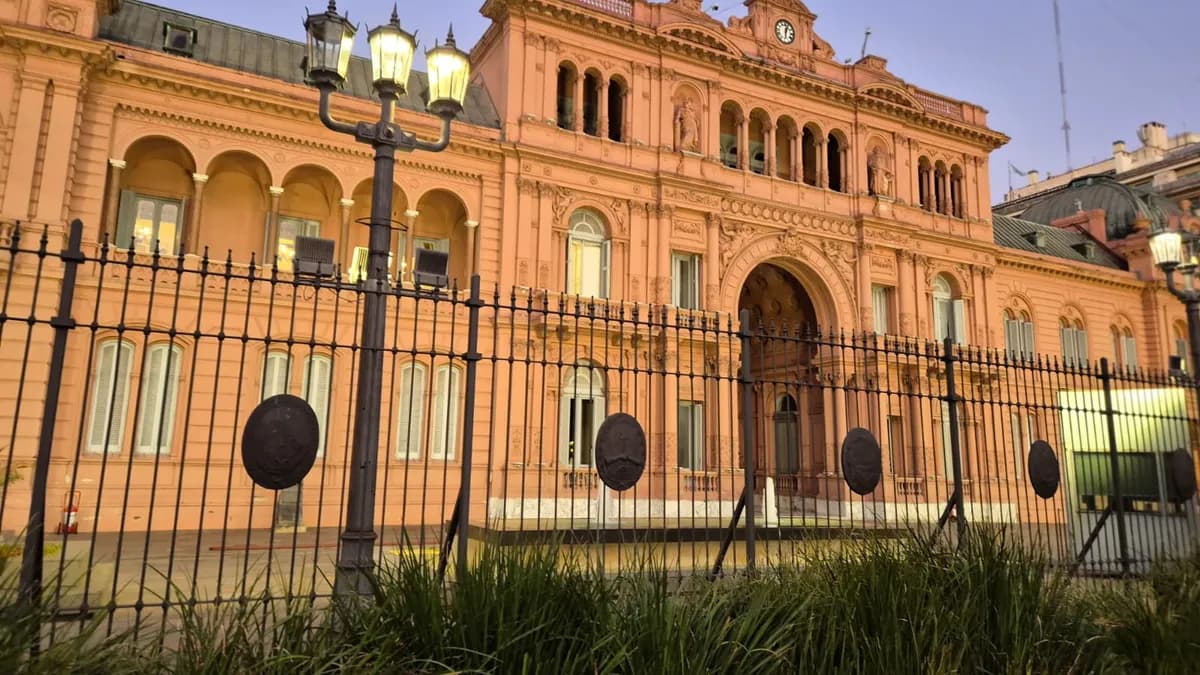 Gobierno Argentino Difunde Mensaje Oficial en Conmemoración del 12 de Octubre