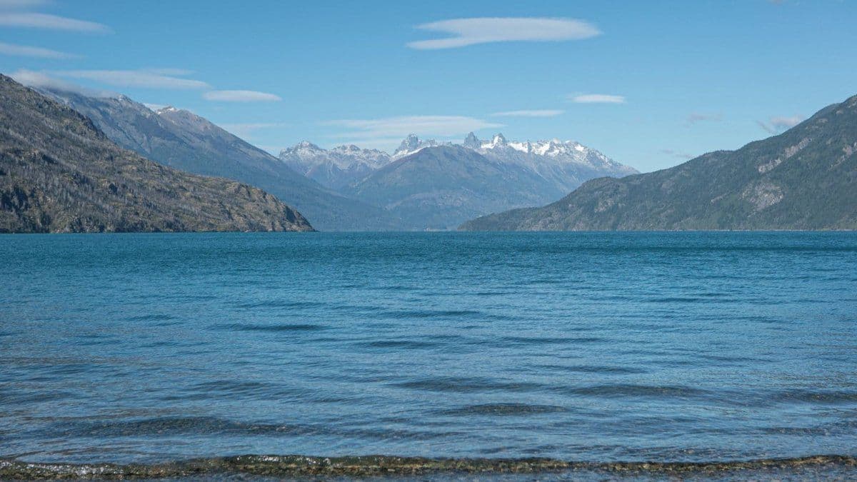 Observación de Características Hídricas Particulares en una Región Costera del Sur Argentino