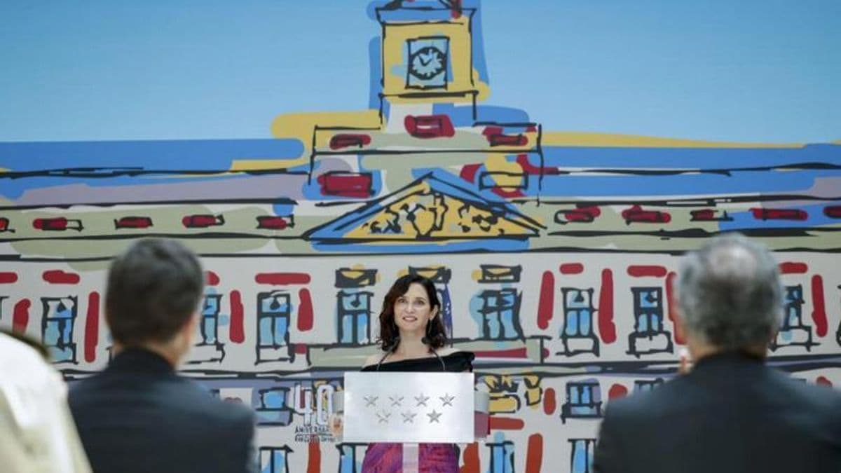 Adjudicación del Diseño para la Reforma de la Real Casa de Correos en Madrid Genera Debate Profesional